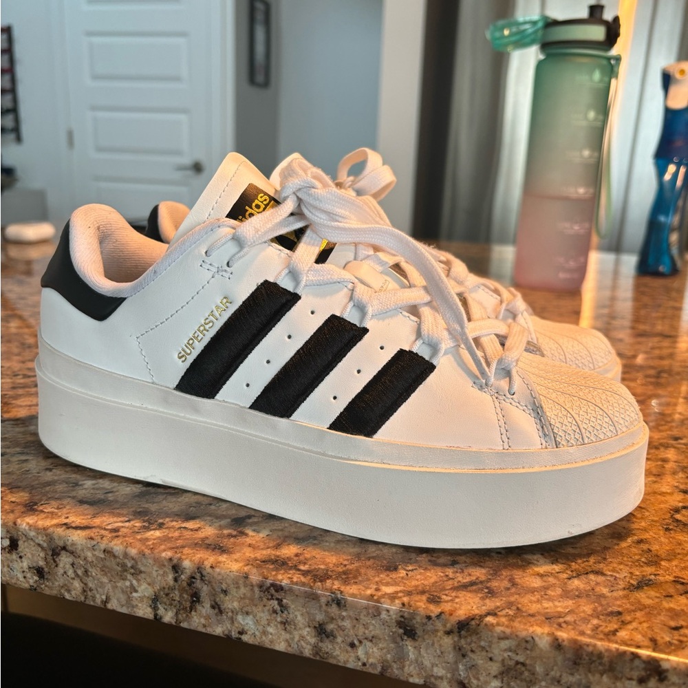 Adidas Superstar XL